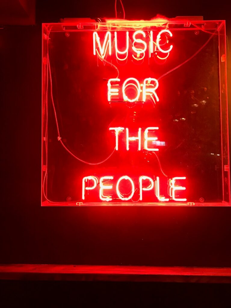 red-music-for-the-people-led-light-yzlnnzvhsyg Music For The People